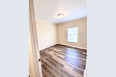 11720 W Small Oak Lane, Willis, TX 77378 - Photo 8