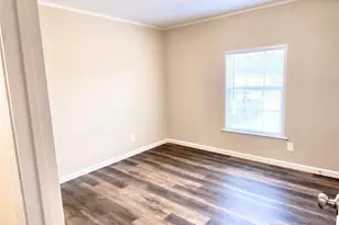 11720 W Small Oak Ln, Willis, TX 77378 - Photo 8
