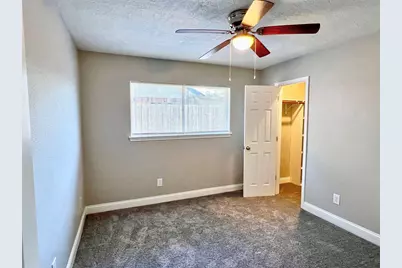 415 Sevenhampton Lane, Houston, TX 77015 - Photo 18