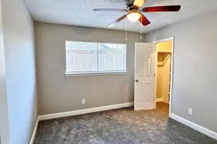 415 Sevenhampton Ln, Houston, TX 77015 - Photo 18
