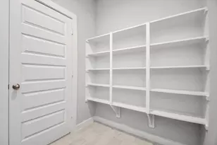 11731 Leafy Laurel Dr, Houston, TX 77066 - Photo 6