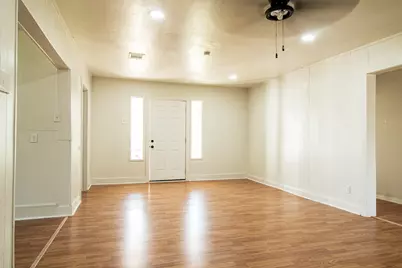 4918 Leffingwell Street, Houston, TX 77026 - Photo 4