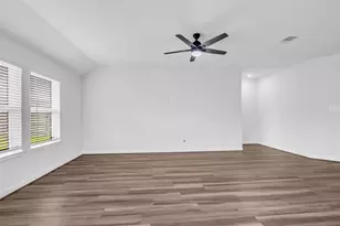 2510 Hatton Terrace Ln, Pearland, TX 77089 - Photo 12