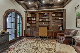 66 S Player Manor Circle, The Woodlands, TX 77382 - Photo 8