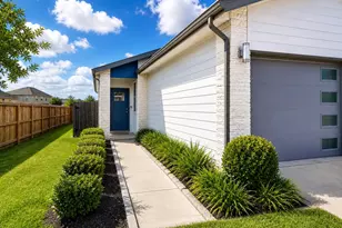 12566 Fleet River Rd, Houston, TX 77047 - Photo 2
