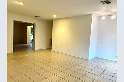 3843 Grennoch Lane, Houston, TX 77025 - Photo 6