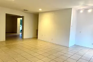 3843 Grennoch Ln, Houston, TX 77025 - Photo 6