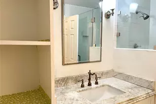 3843 Grennoch Ln, Houston, TX 77025 - Photo 14