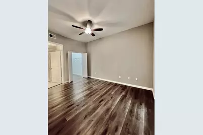 5353 Memorial Drive #3066, Houston, TX 77007 - Photo 4