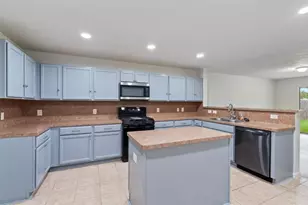 16119 Peach Bluff Ln, Cypress, TX 77429 - Photo 6