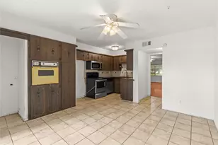 8238 Fondren Rd, Houston, TX 77074 - Photo 8