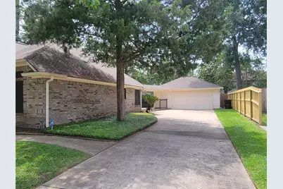 758 Forest Lane Drive, Conroe, TX 77302 - Photo 2