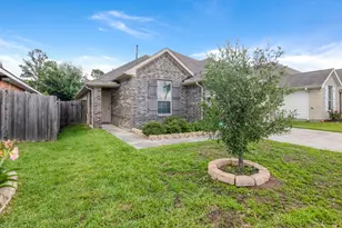 7006 Whitlow Wonder Ln, Houston, TX 77086 - Photo 2