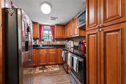 242 Saint Finans Way, Houston, TX 77015 - Photo 12