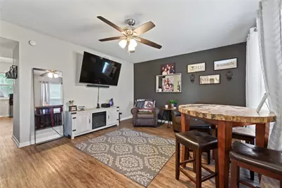 242 Saint Finans Way, Houston, TX 77015 - Photo 8