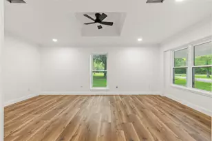 74 Robinson Rd, Huntsville, TX 77320 - Photo 16