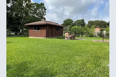 1733 Brumbelow Street, Rosenberg, TX 77471 - Photo 32