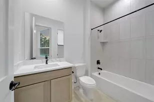 316 Louvenia Ct, Pinehurst, TX 77362 - Photo 32