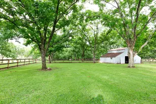 2103 Holly St, East Bernard, TX 77435 - Photo 1