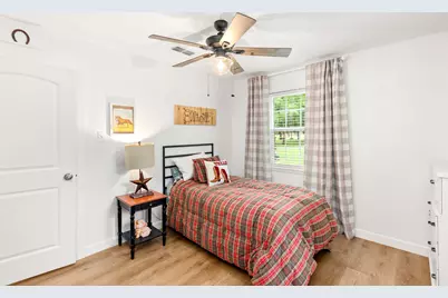 2103 Holly Street, East Bernard, TX 77435 - Photo 22