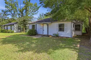 2088 Pope St, Beaumont, TX 77703 - Photo 2