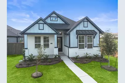 11914 North Pavilion Drive, Mont Belvieu, TX 77523 - Photo 2