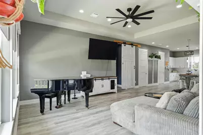 613 Oakdale Street, Shoreacres, TX 77571 - Photo 8