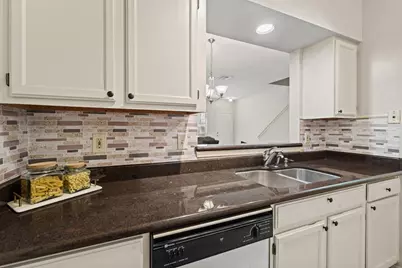 17491 Red Oak Drive #7491, Houston, TX 77090 - Photo 14
