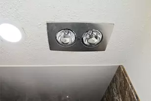 3566 Ocee St, Houston, TX 77063 - Photo 12