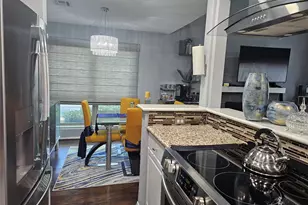 3566 Ocee St, Houston, TX 77063 - Photo 2