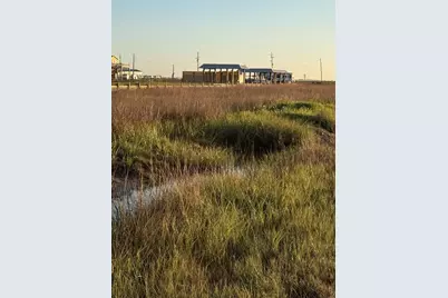 1108 Egret Point, Crystal Beach, TX 77650 - Photo 2