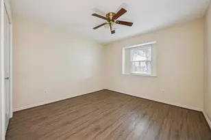 103 Brigadoon Ln, Friendswood, TX 77546 - Photo 12