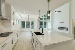 123 Purple Lilac Ct, Conroe, TX 77318 - Photo 10
