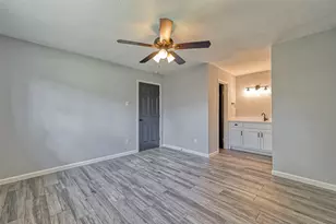 8623 Valley Forest Dr, Houston, TX 77078 - Photo 26