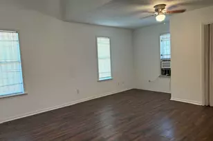 5004 Lingonberry St, Houston, TX 77033 - Photo 12