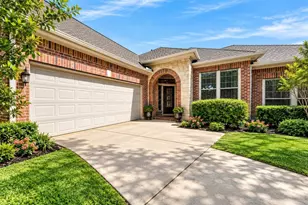 9511 Needham Cross Dr, Spring, TX 77379 - Photo 2