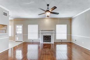 10626 Alderford Ct, Houston, TX 77070 - Photo 4
