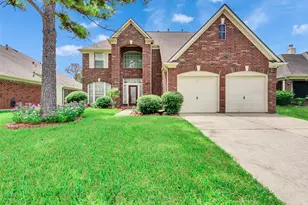 13315 Georgetown Dr, Sugar Land, TX 77478 - Photo 1