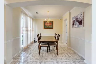 13315 Georgetown Drive, Sugar Land, TX 77478 - Photo 6