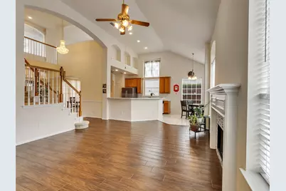 13315 Georgetown Drive, Sugar Land, TX 77478 - Photo 18