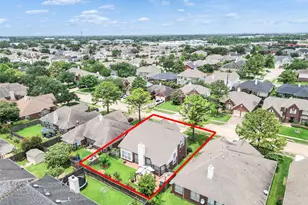 13315 Georgetown Dr, Sugar Land, TX 77478 - Photo 36