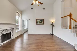 13315 Georgetown Dr, Sugar Land, TX 77478 - Photo 16