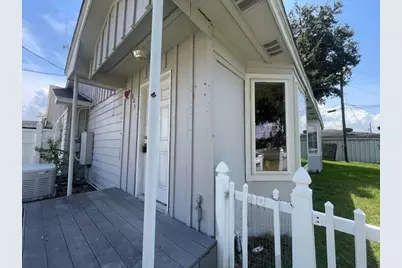 605 S Main Street #25, Highlands, TX 77562 - Photo 14