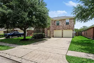 2611 Feather Green Trail, Fresno, TX 77545 - Photo 2
