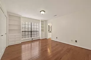 12625 Memorial Dr, Houston, TX 77024 - Photo 22