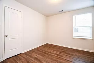 10909 Panther Ct SW, Houston, TX 77099 - Photo 22