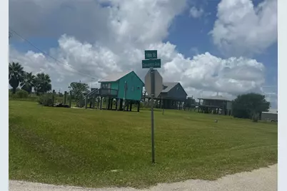 1723 Galveston, Port Bolivar, TX 77650 - Photo 2