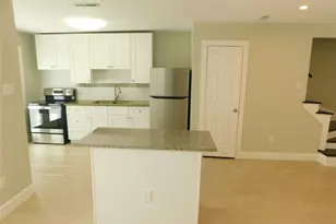 3332 Blodgett St, Houston, TX 77004 - Photo 6