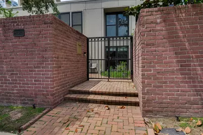 2324 Steel Street #20, Houston, TX 77098 - Photo 2