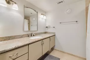 2324 Steel St, Houston, TX 77098 - Photo 34